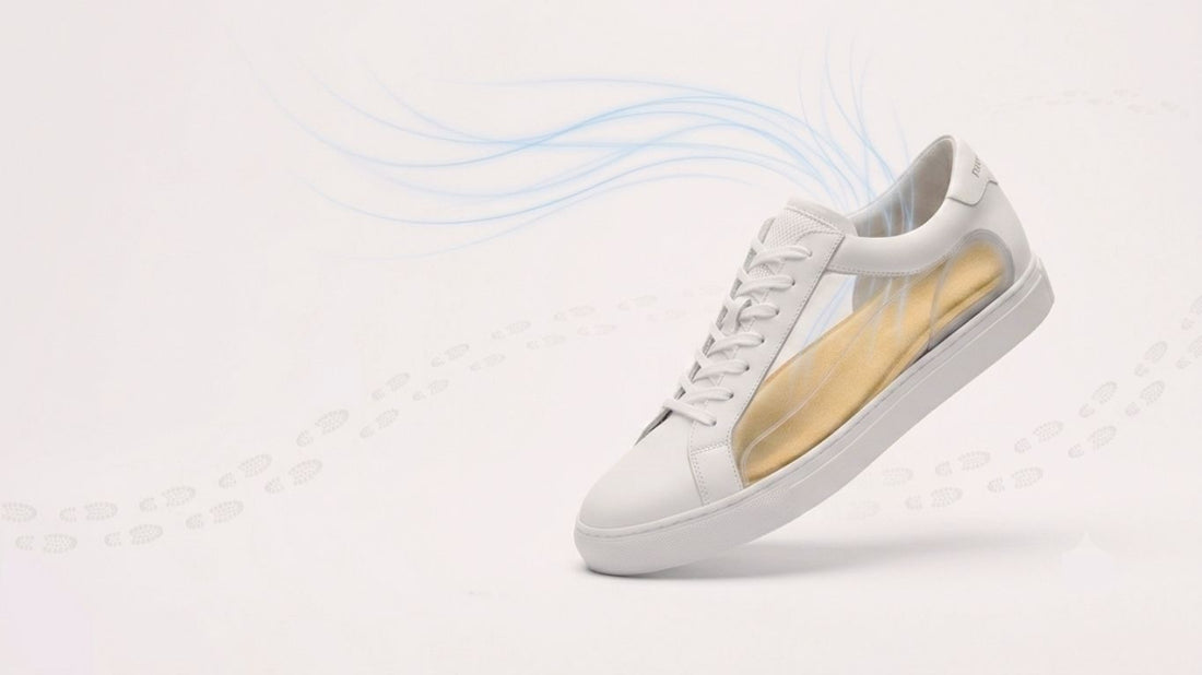 White sneaker with a visible SPA GAIT leather insole illustrating airflow and comfort after walking 10,000 steps.
