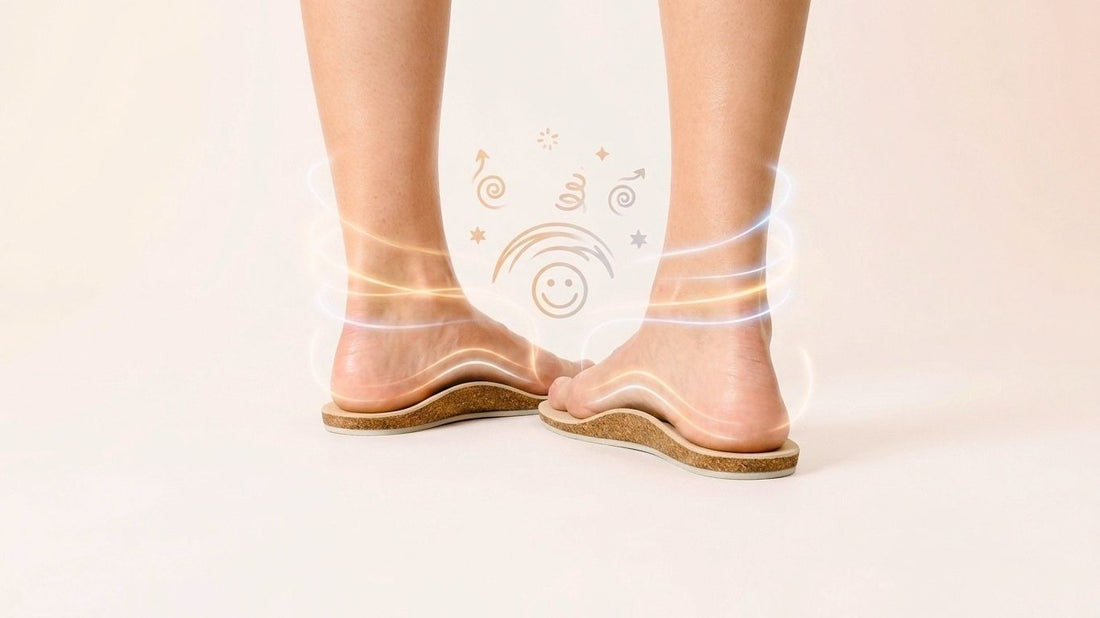 Bare feet standing on SPA GAIT adaptive leather insoles with glowing comfort indicators and a smile icon. Cover image for the article How Adaptive Insoles Reduce Foot Fatigue.